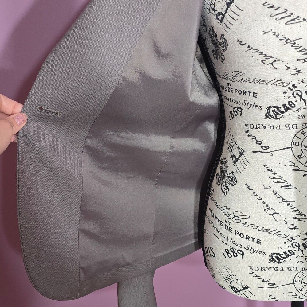 Theory Neutral Wool One Button Front Blazer Caree… - image 8